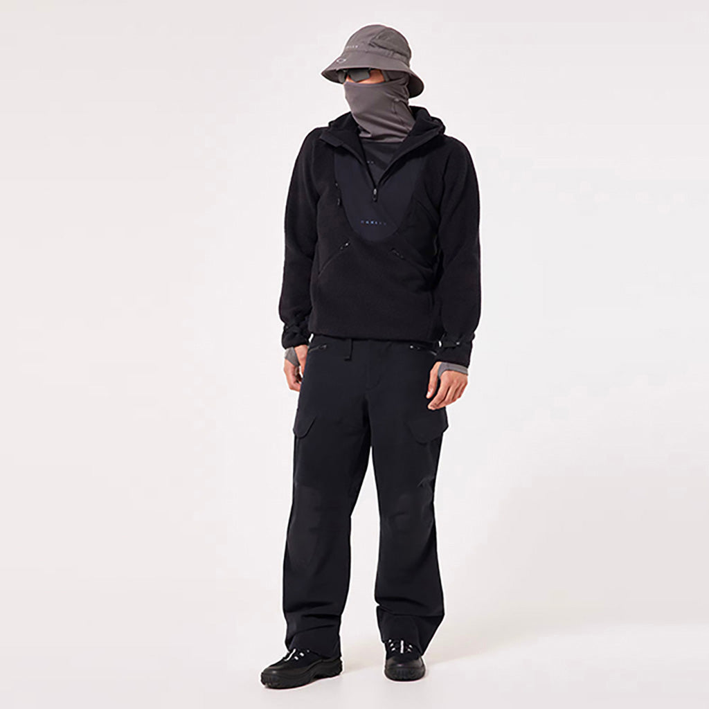 En Fleece, Latitude Flex Sherpa i farven sortout set forfra
