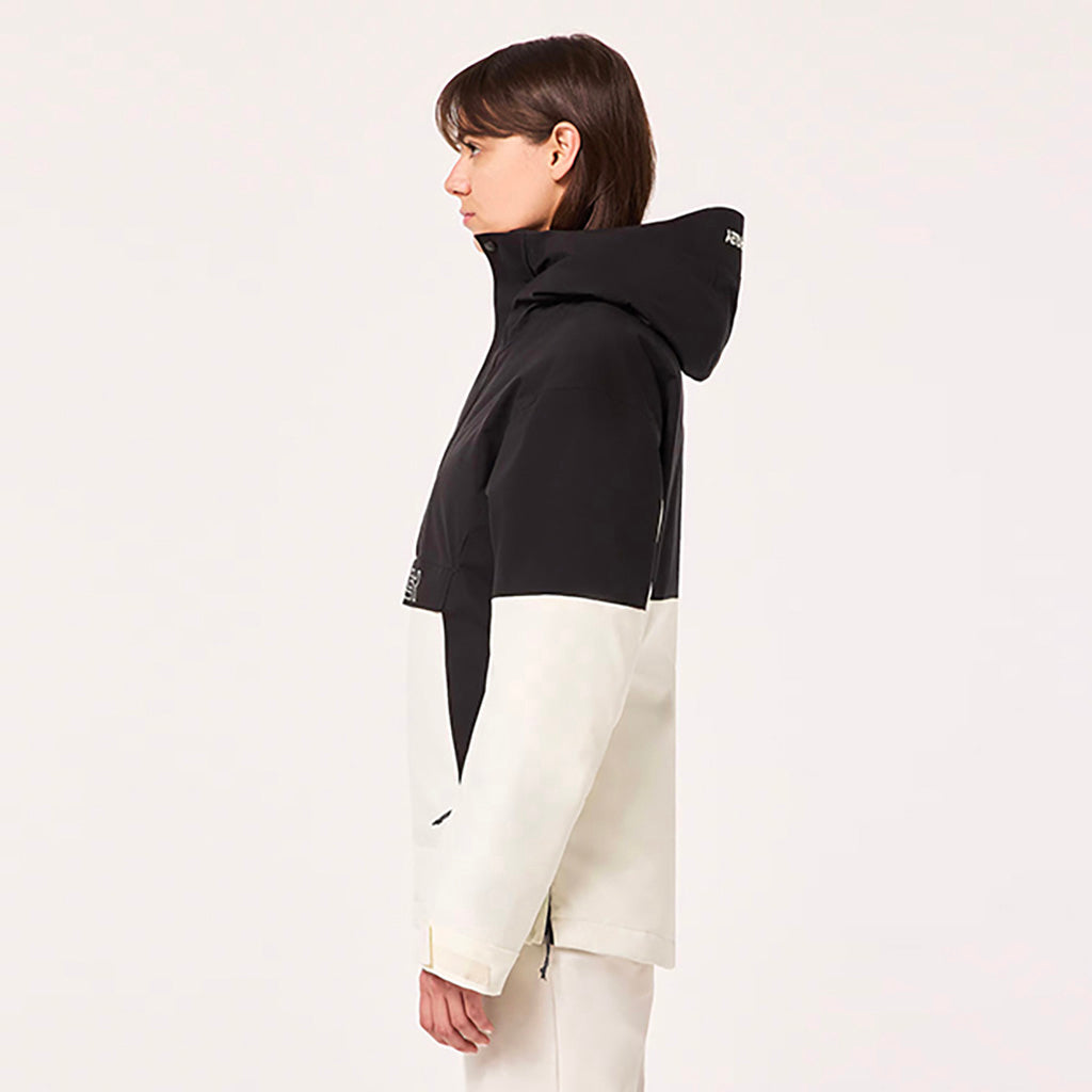 En Anorak, TNP TBT Insulated i farven Arctic hvid/sort set fra venstre side