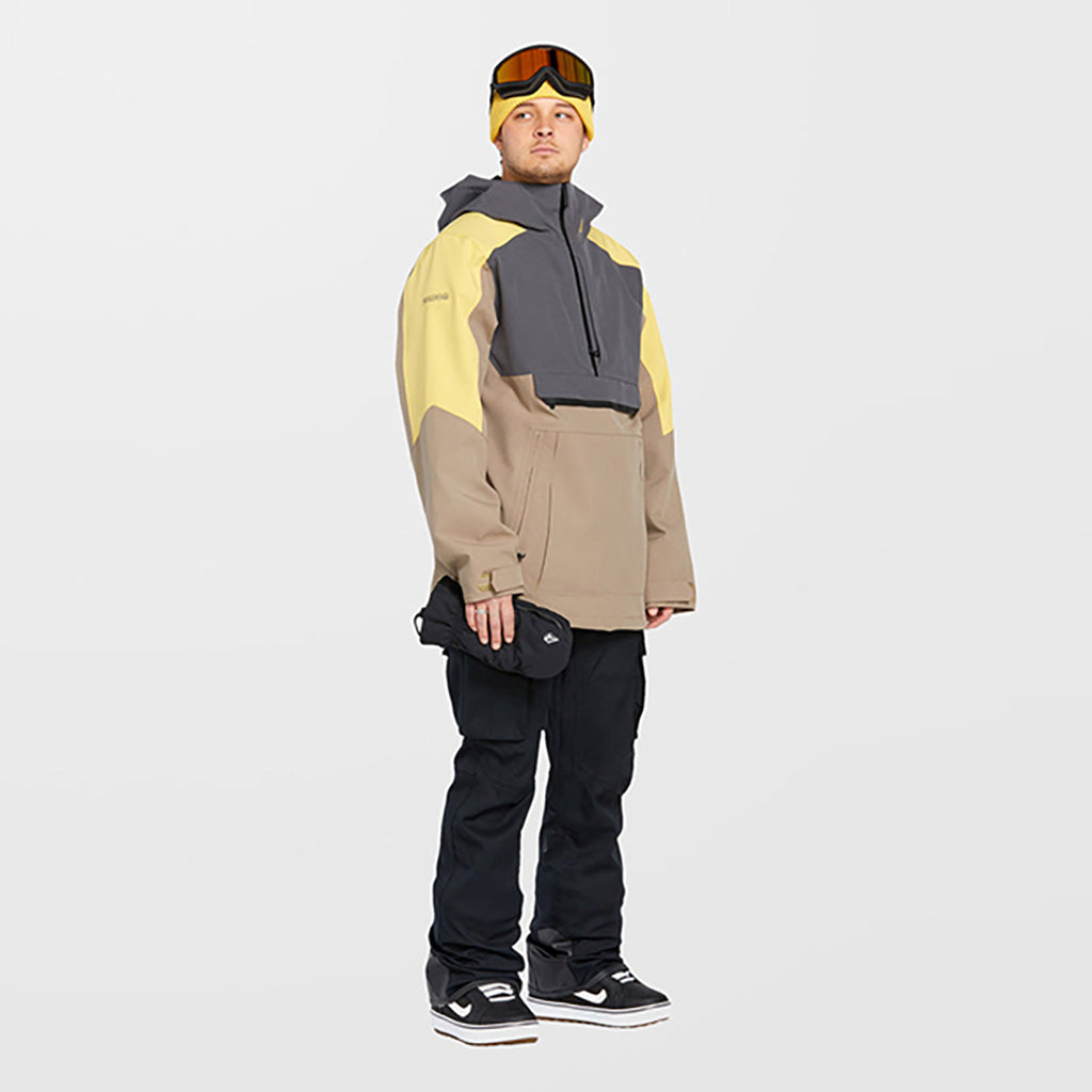 En Skijakke, Brighton Pullover i farven Chestnut brun set forfra på model