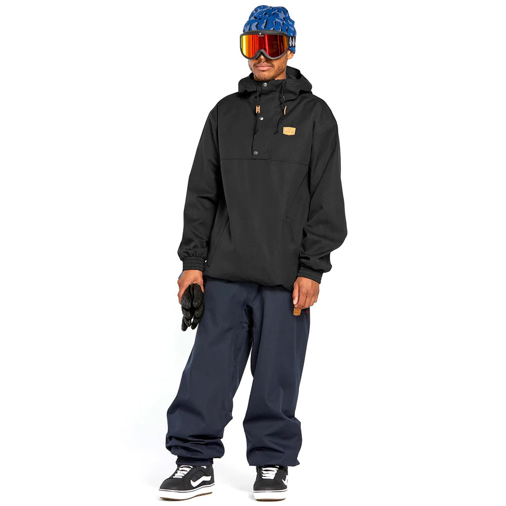 En Skijakke, Longo 20K Pullover i farven sort set forfra