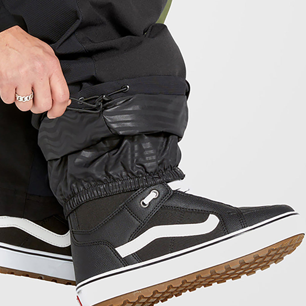 Nwrk Baggy Skibukser i farven sort detalje