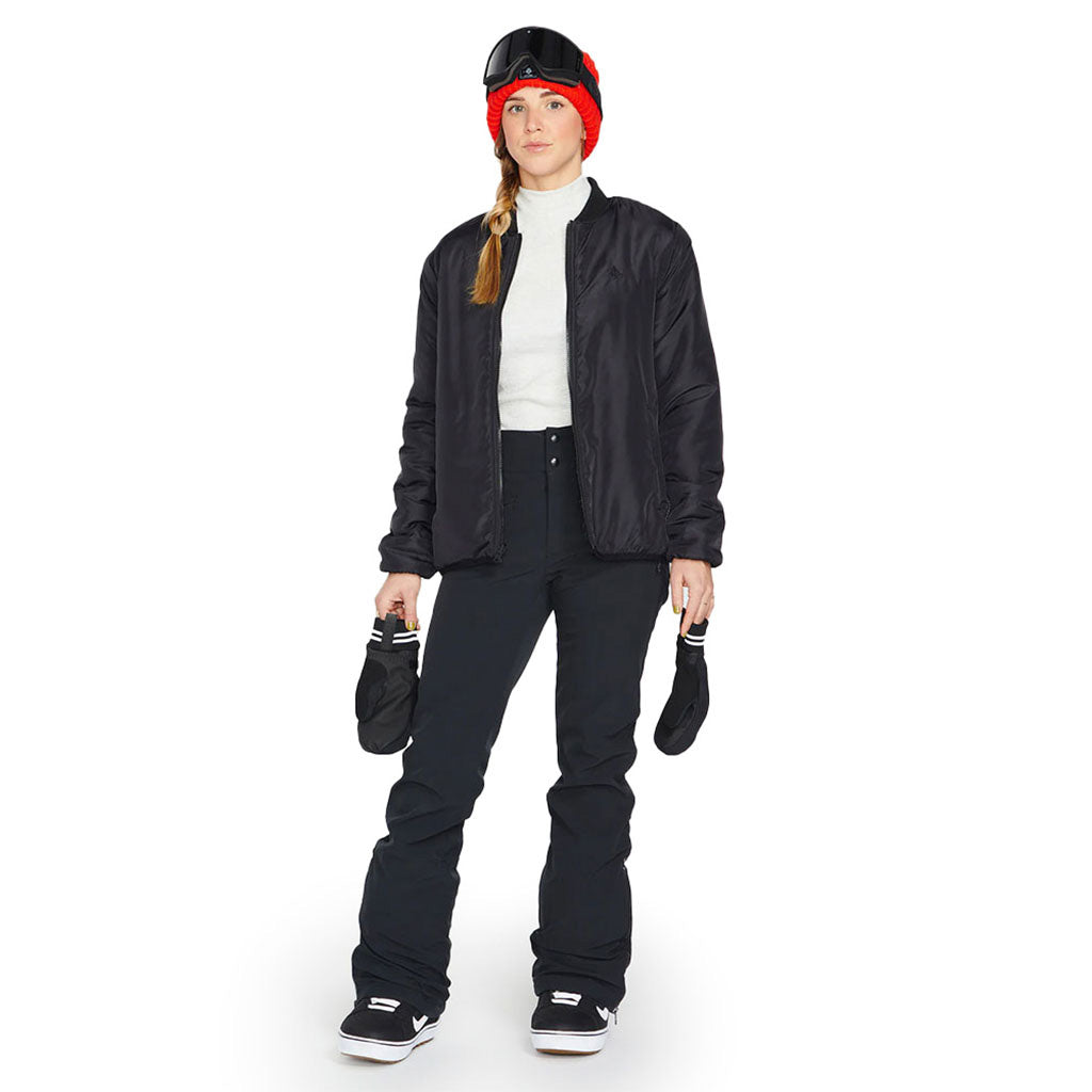 En Jakke, Reversible Polar i farven sort set på afstand