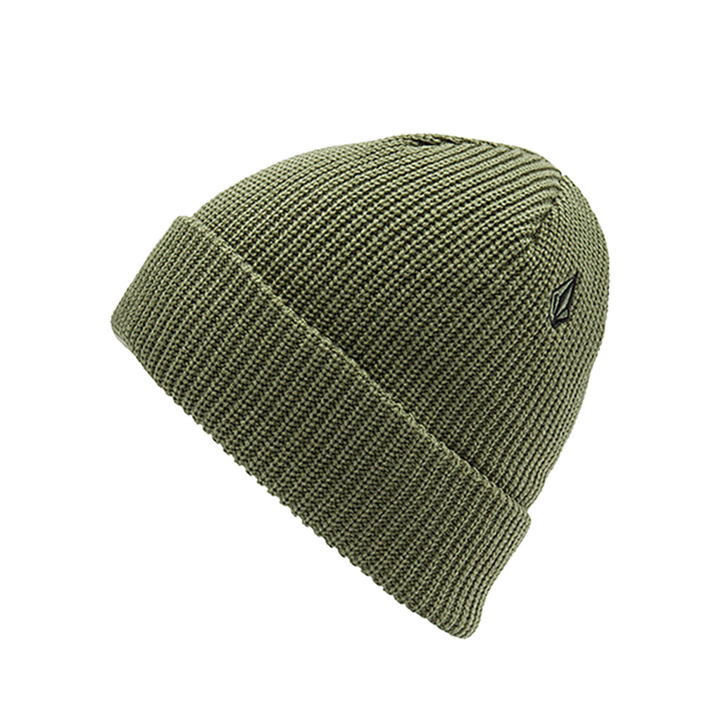 En Beanie, Sweep i farven Ivy set fra en skrå vinkel