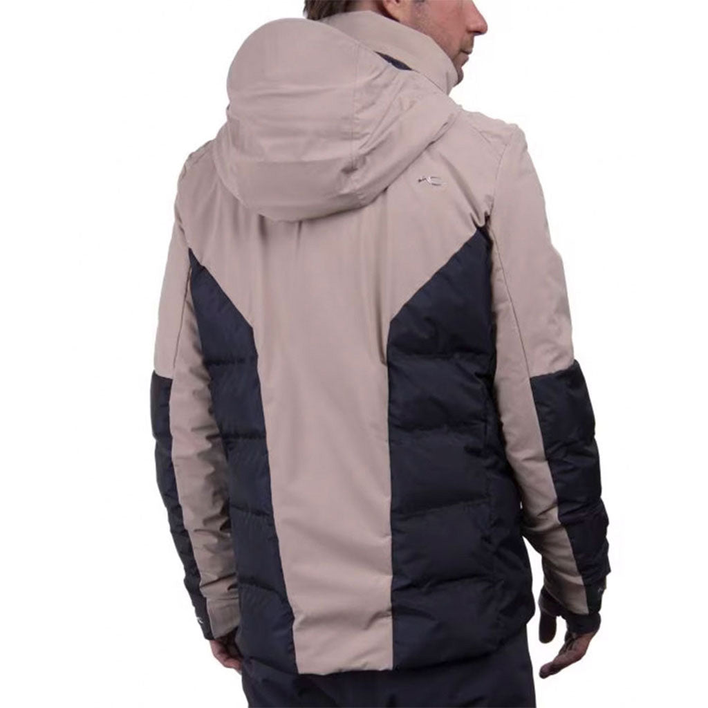 En Skijakke, Pivot i farven Almond/Deep Space set bagfra