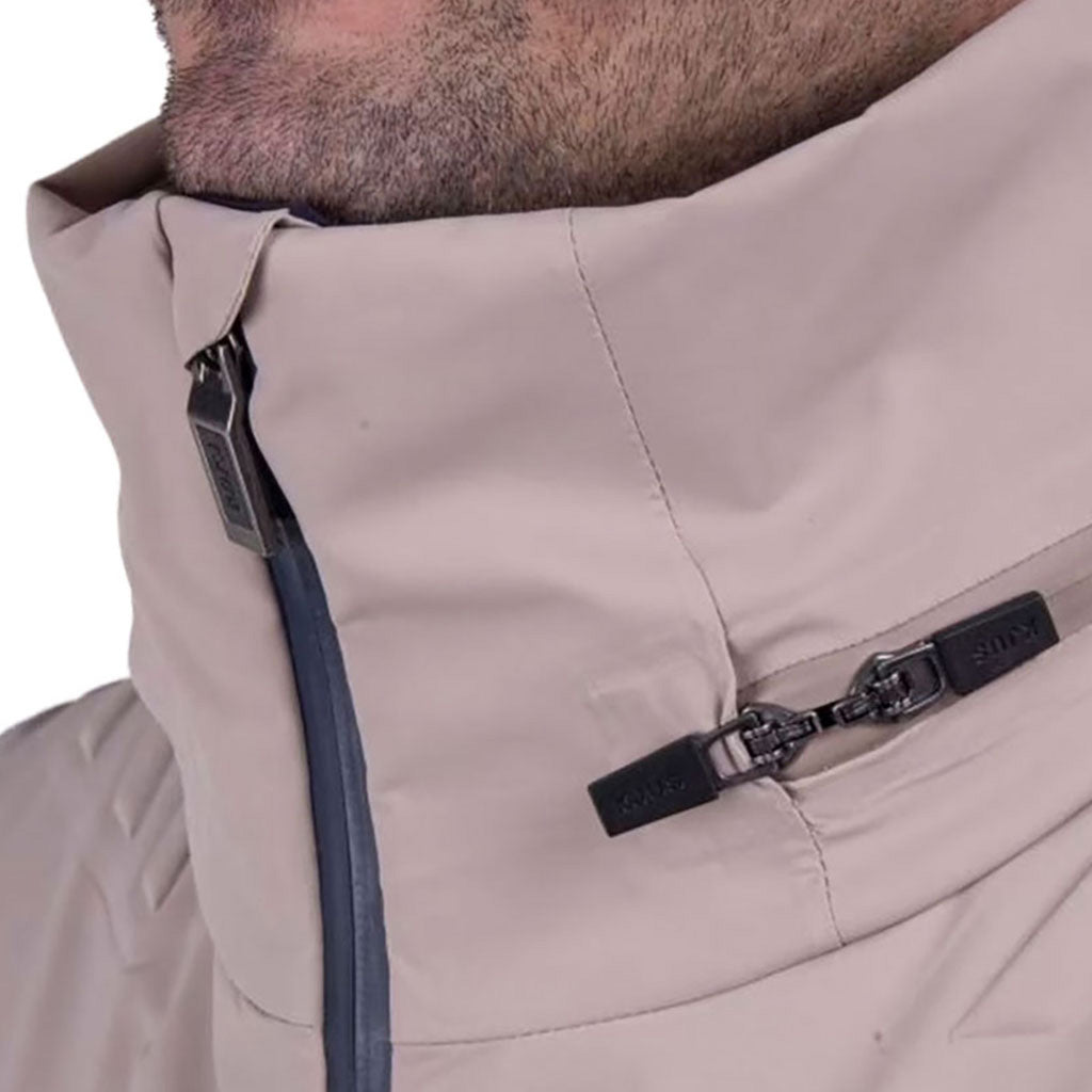 En Skijakke, Pivot i farven Almond/Deep Space nærbillede