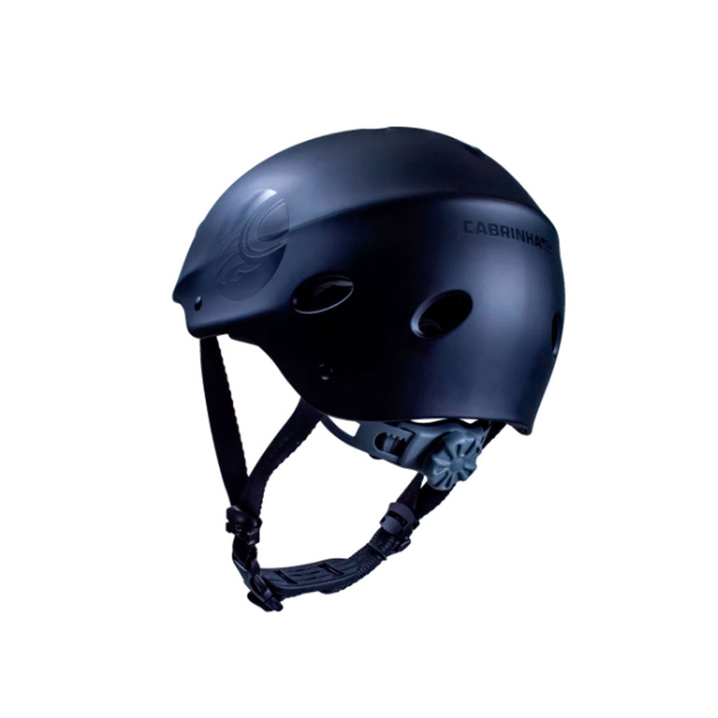 Helmet i farven sort set fra venstre side