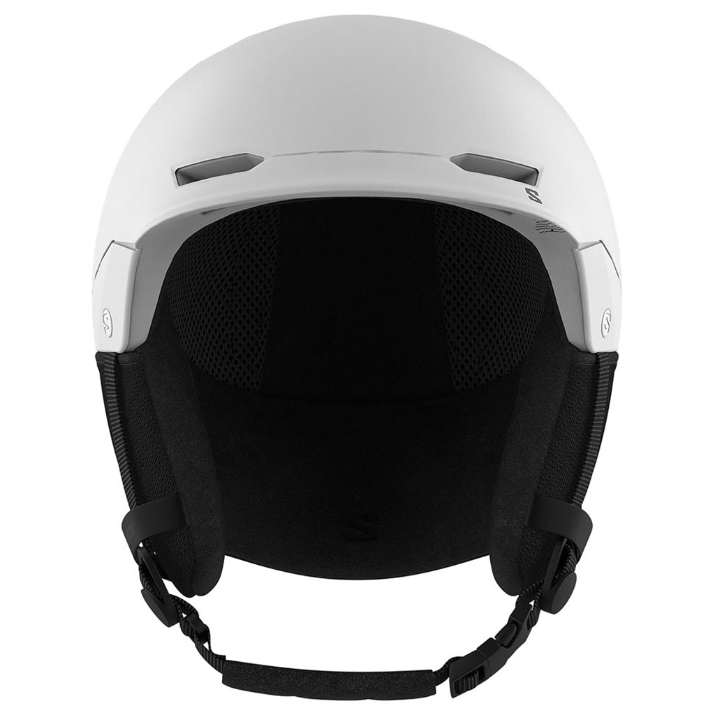 En Skihjelm, Husk i farven hvid set forfra