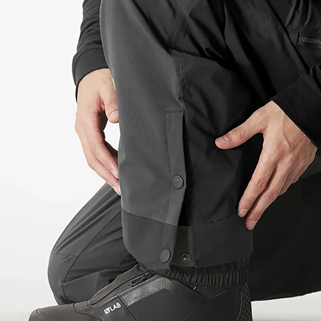 Avening Bib Skibukser i farven sort nærbillede