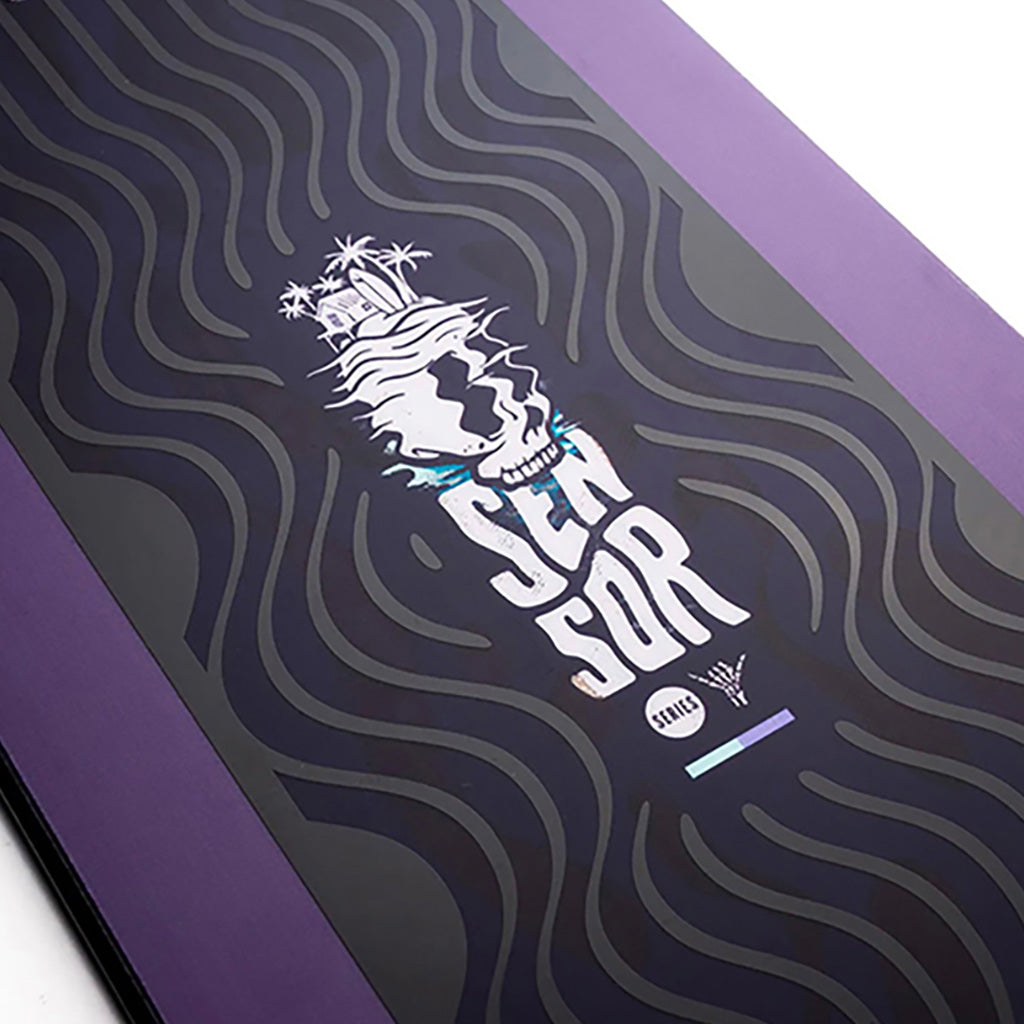 Et snowboard, Sensor i farven lilla set fra en skrå vinkel