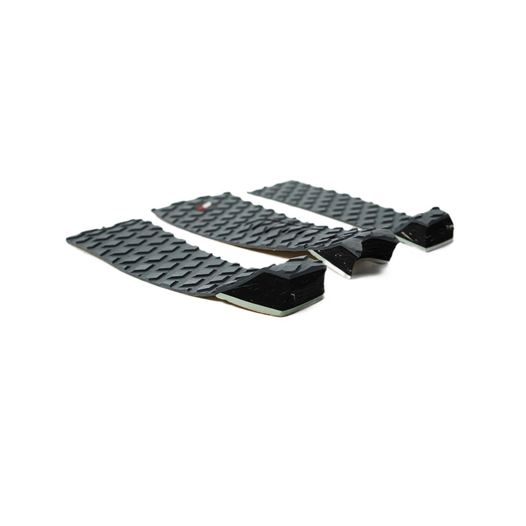 Recycled 3 Piece Traction Tail Pad With Arch Bar perspektiv