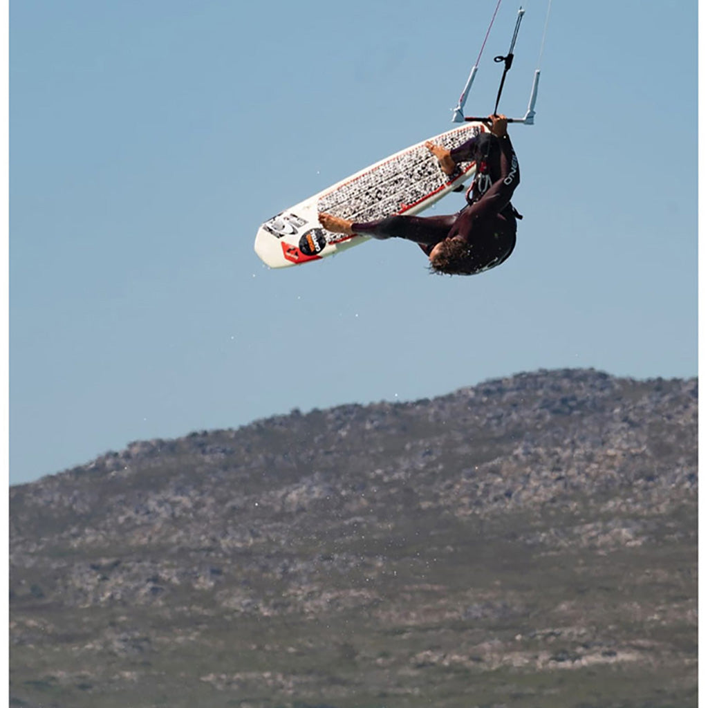 Nobrainer Kite Board set i perspektiv i luften