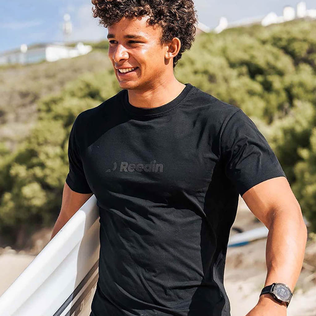 En T-Shirt, Logo i farven sort Tone On Tone