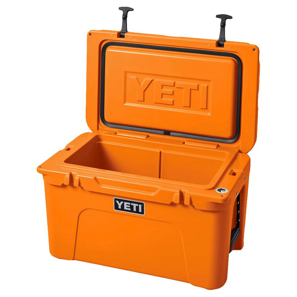 Tundra 45 Cooler i farven King Crab skrå vinkel