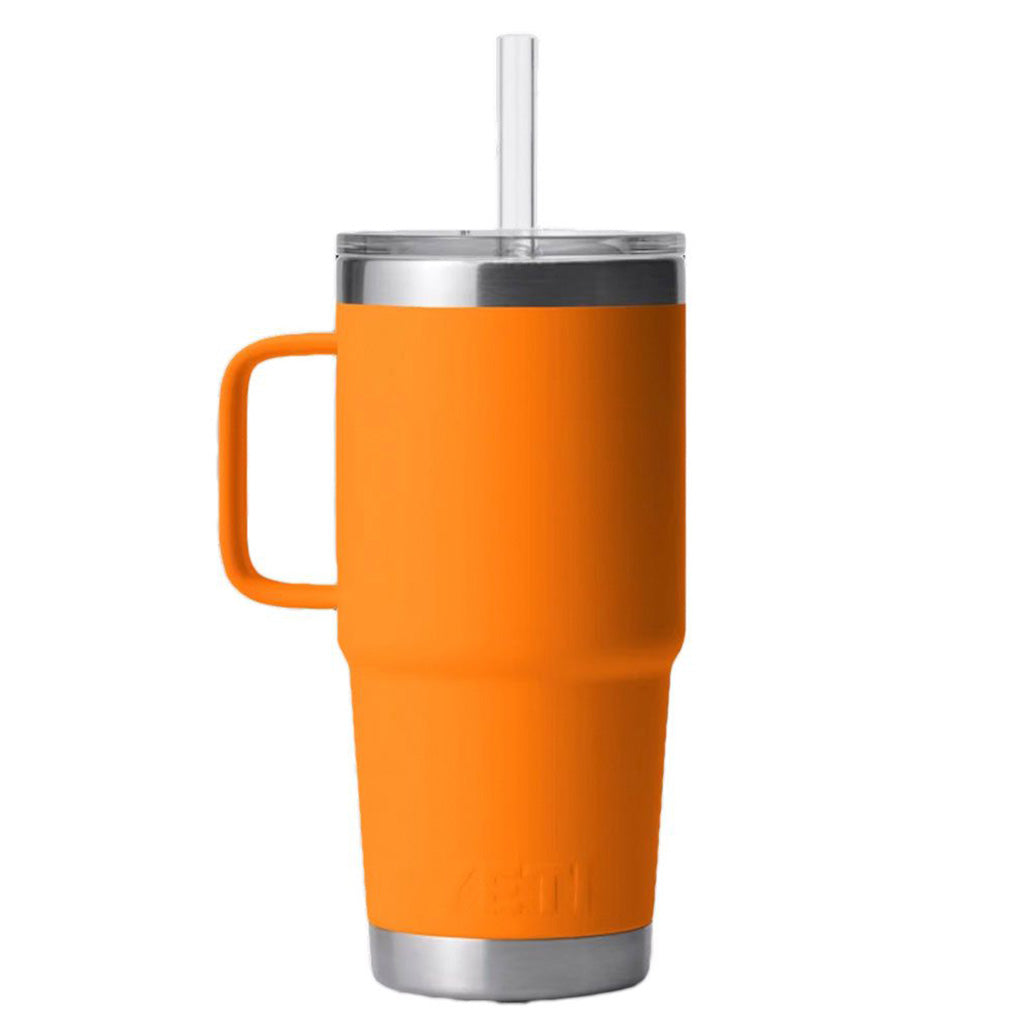 Rambler 25 Oz Straw Mug  i farven King Crab Orange set forfra