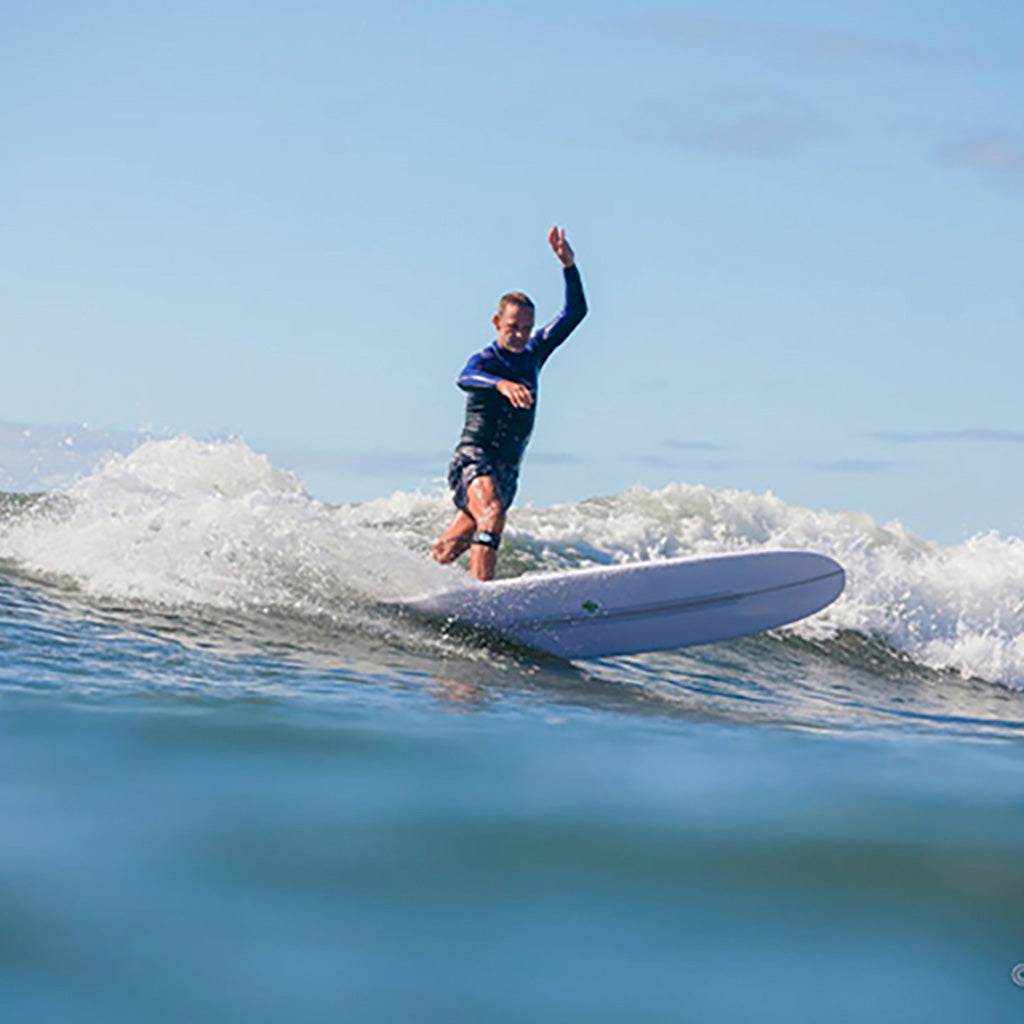 Nsp Shapers Union Butterknife 8'6" Ftu Surfboard set i bevægelse