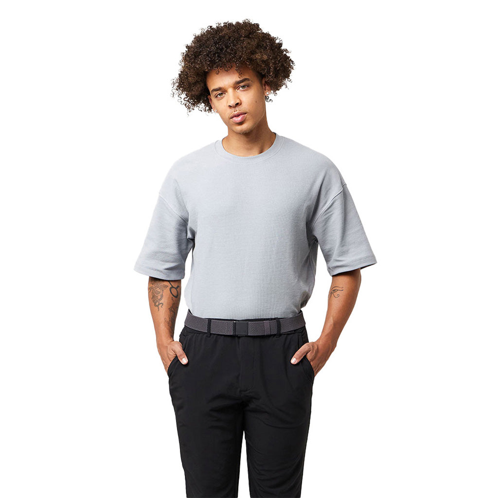 Et bælte, Momentum i farven Charcoal set forfra