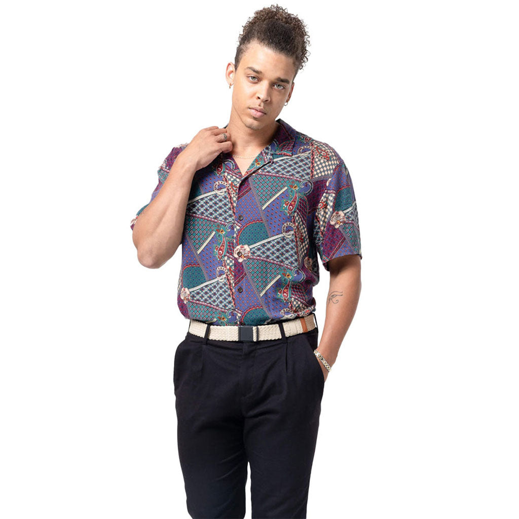 Et bælte, Futureweave i farven Khaki set forfra