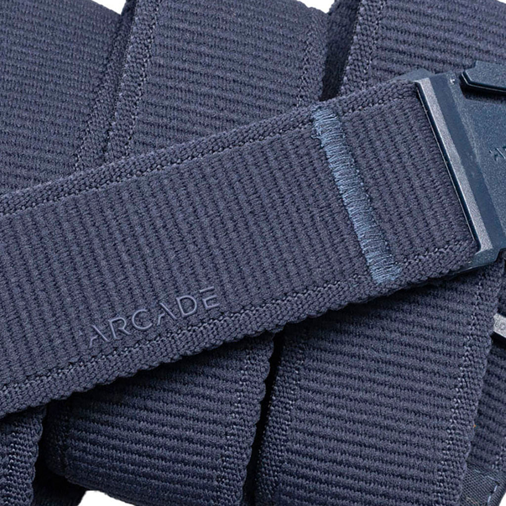 Atlas i farven Navy Atlas nærbillede