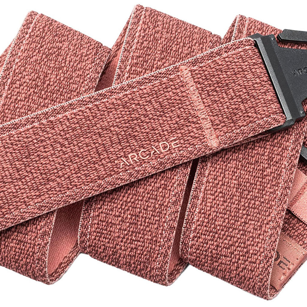 Et bælte, Atlas i farven Heather Velvet nærbillede