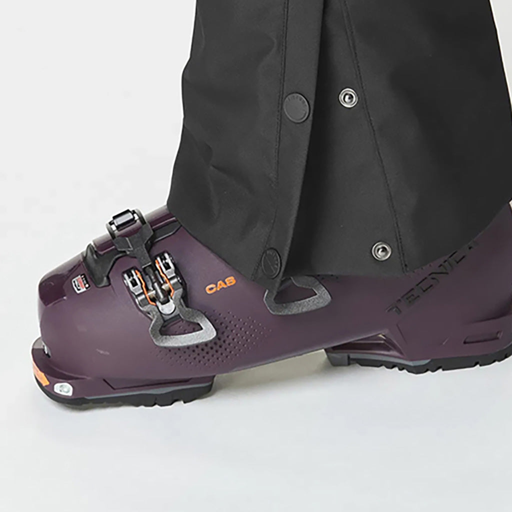 Exa Skibukser i farven sort nærbillede