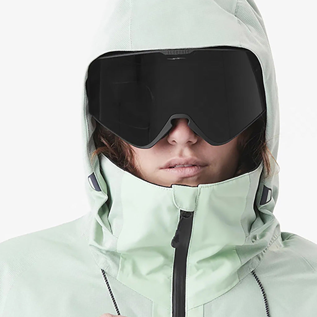 En Skijakke, Sygna i farven Silt grøn set forfra