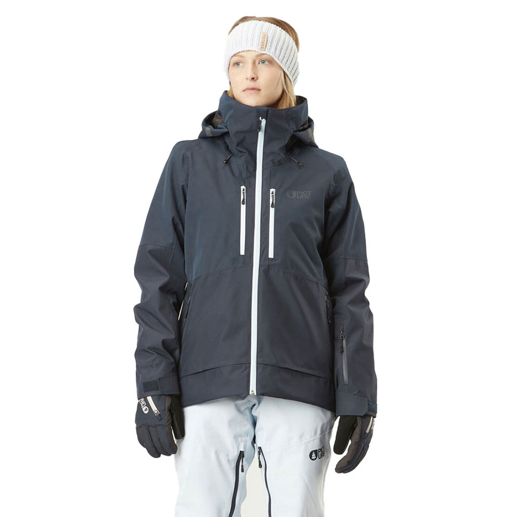 En Skijakke, Sygna i farven B Dark blå set forfra