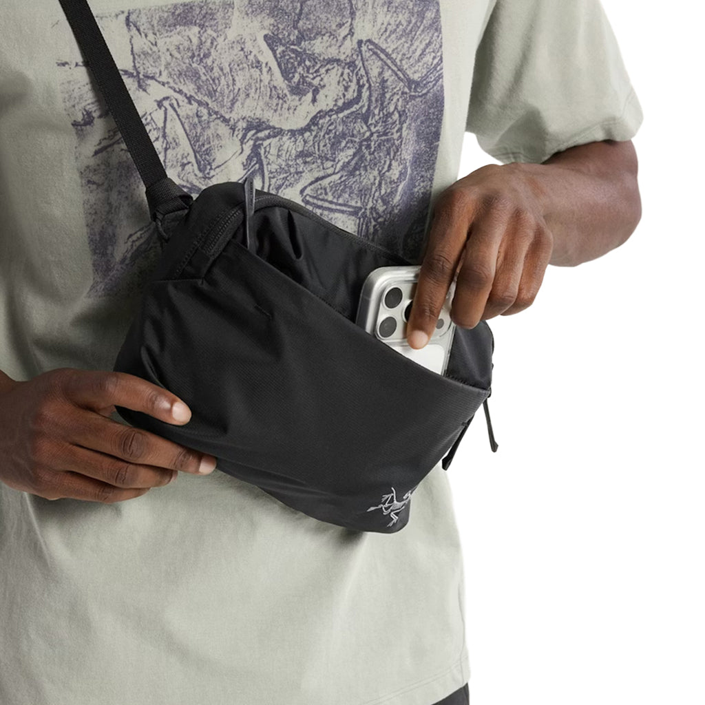 Heliad Crossbody