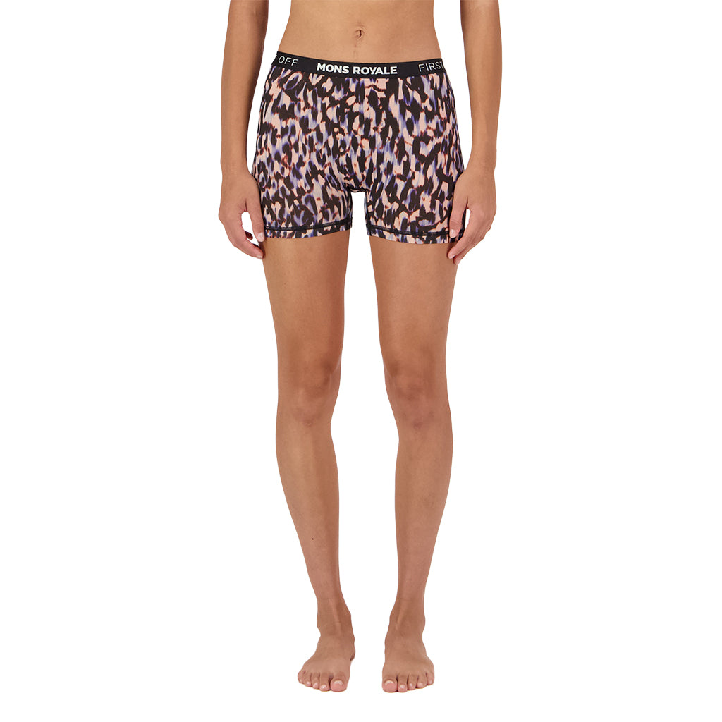 Hannah Merino Hot - Shorts