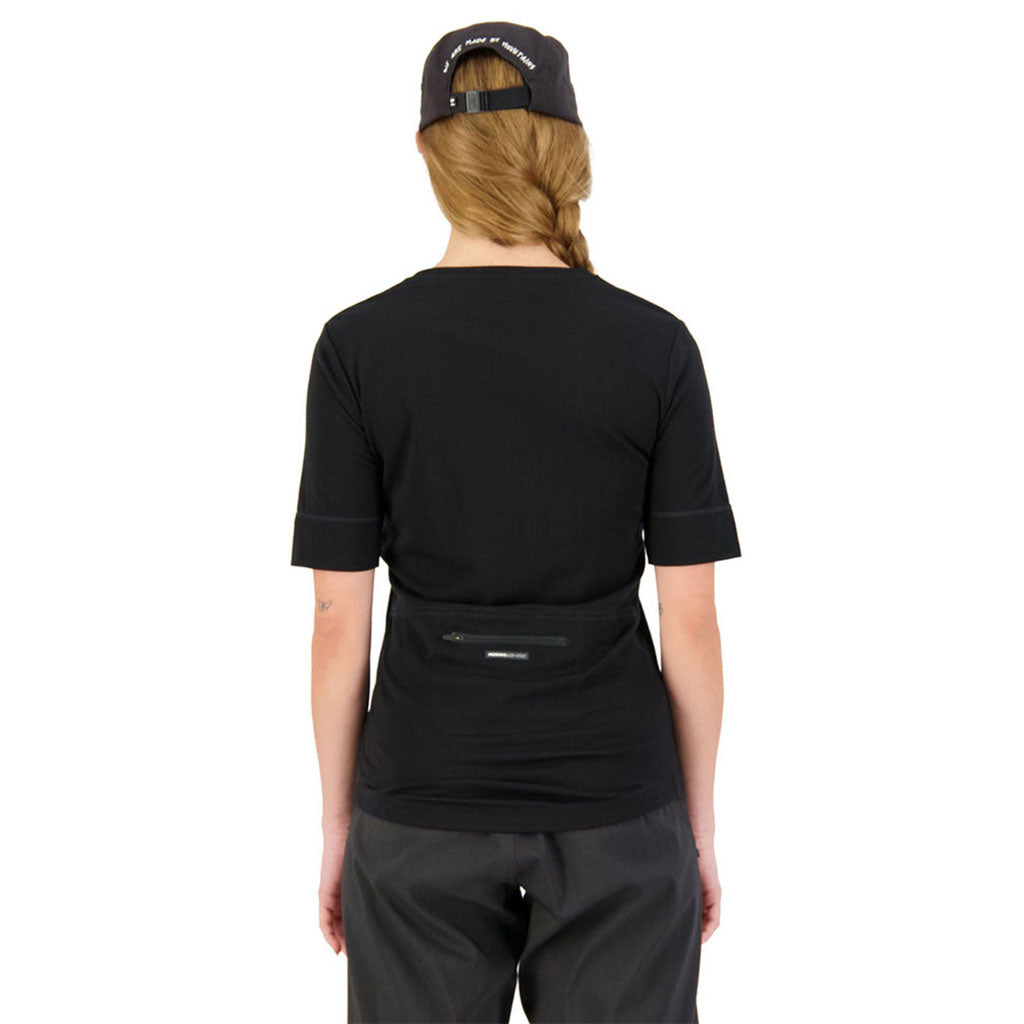 En T-Shirt, Cadence sort i farven sort set bagfra