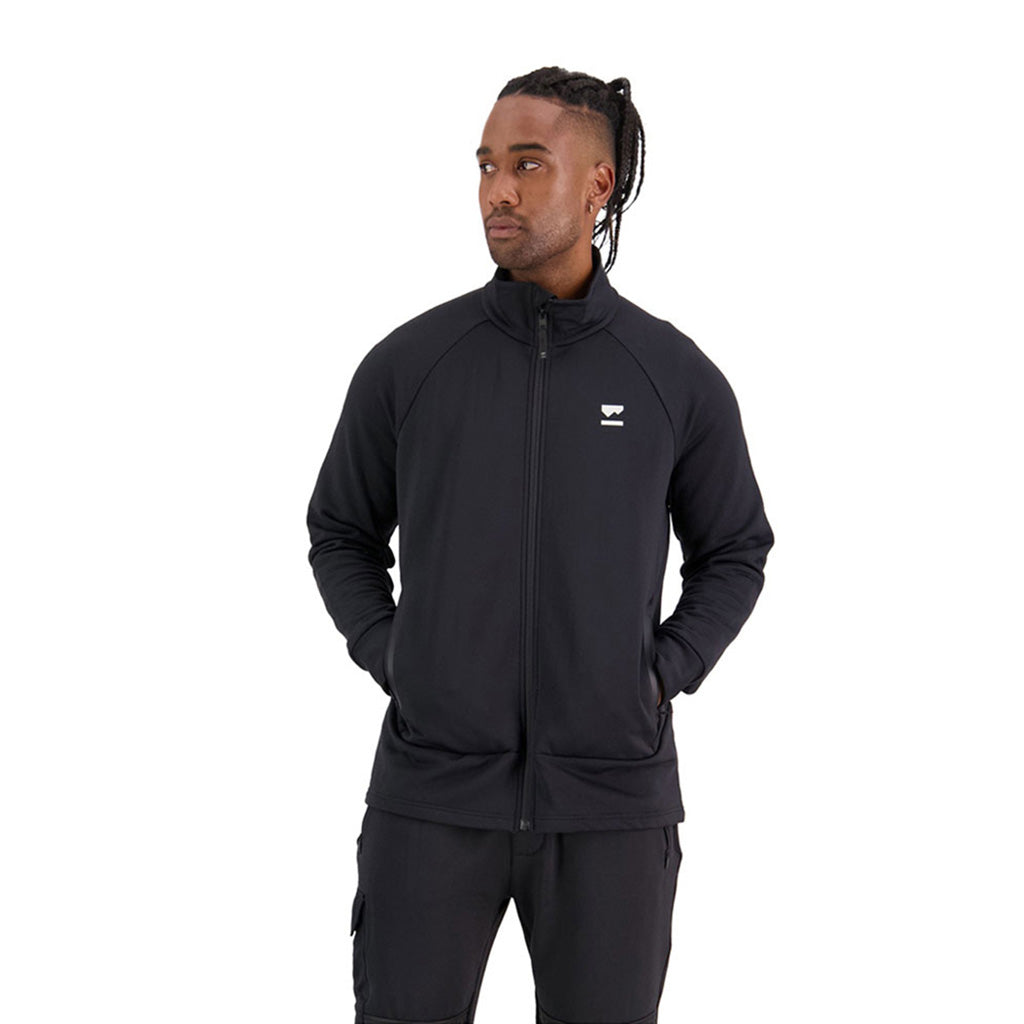 Nevis Wool Fleece Midlayer i farven sort set forfra på model