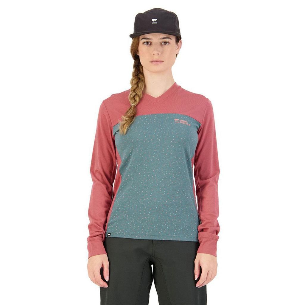 En Langærmet T-shirt, rødwood Enduro VLS i farven Terracotta / Terrazzo set forfra
