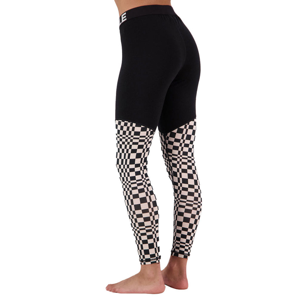 Skiundertøj, Cascade Merino Flex 200 i farven Checkers set fra en skrå vinkel