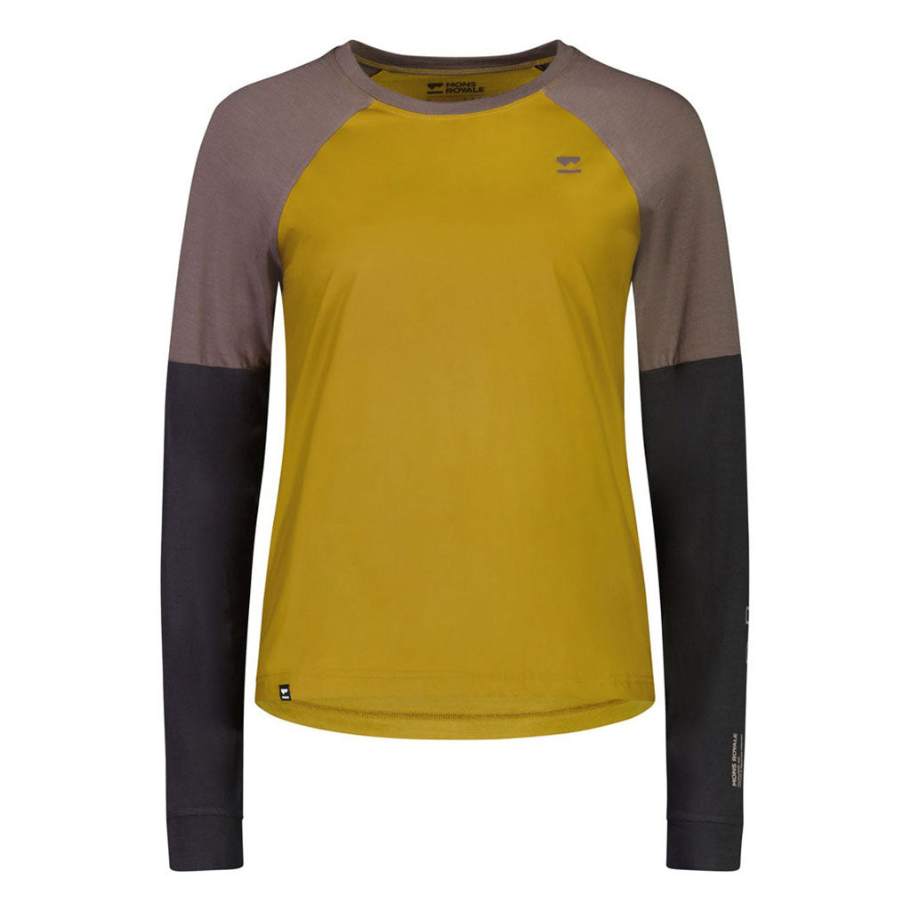 En Langærmet T-shirt, Tarn Merino Shift Wind Jersey i farven Cumin Dust set forfra