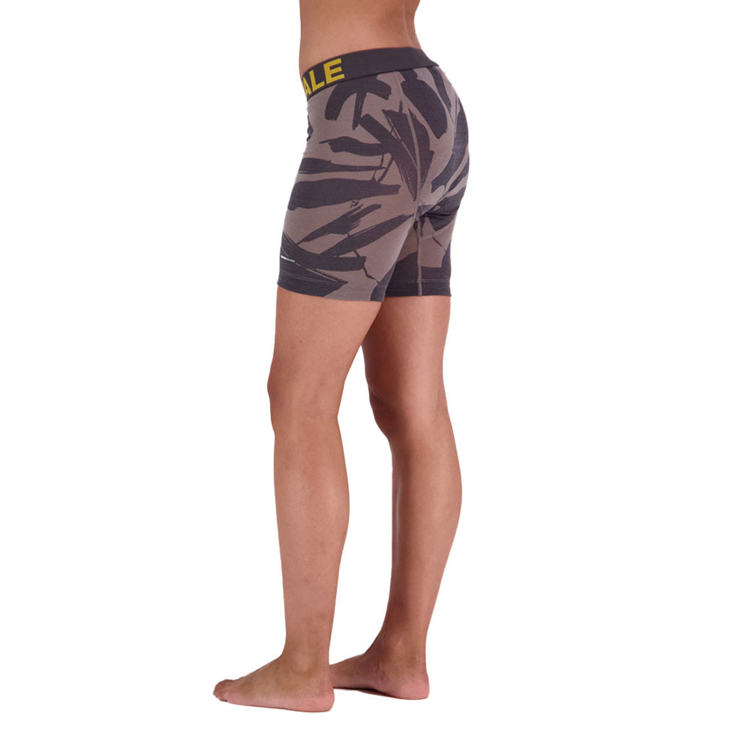 Low Pro Merino Aircon Cykel Base Layer i farven Fragments set fra en skrå vinkel