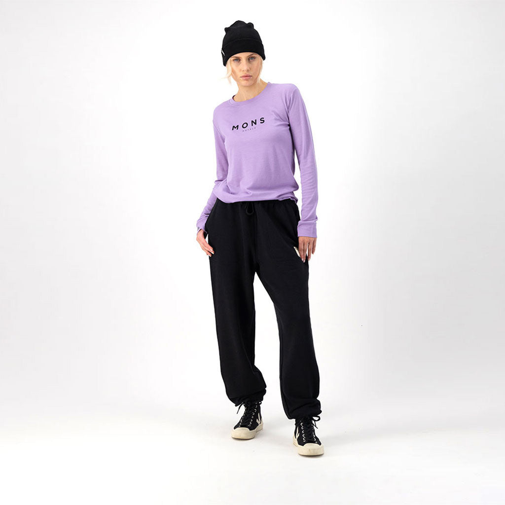 Yotei Classic LS Midlayer i farven Lupin set forfra på model