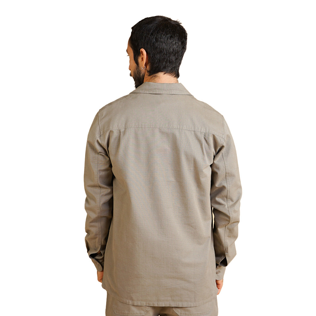 En Langærmet T-Shirt, Ripstop Men's Shirt i farven Beige set bagfra