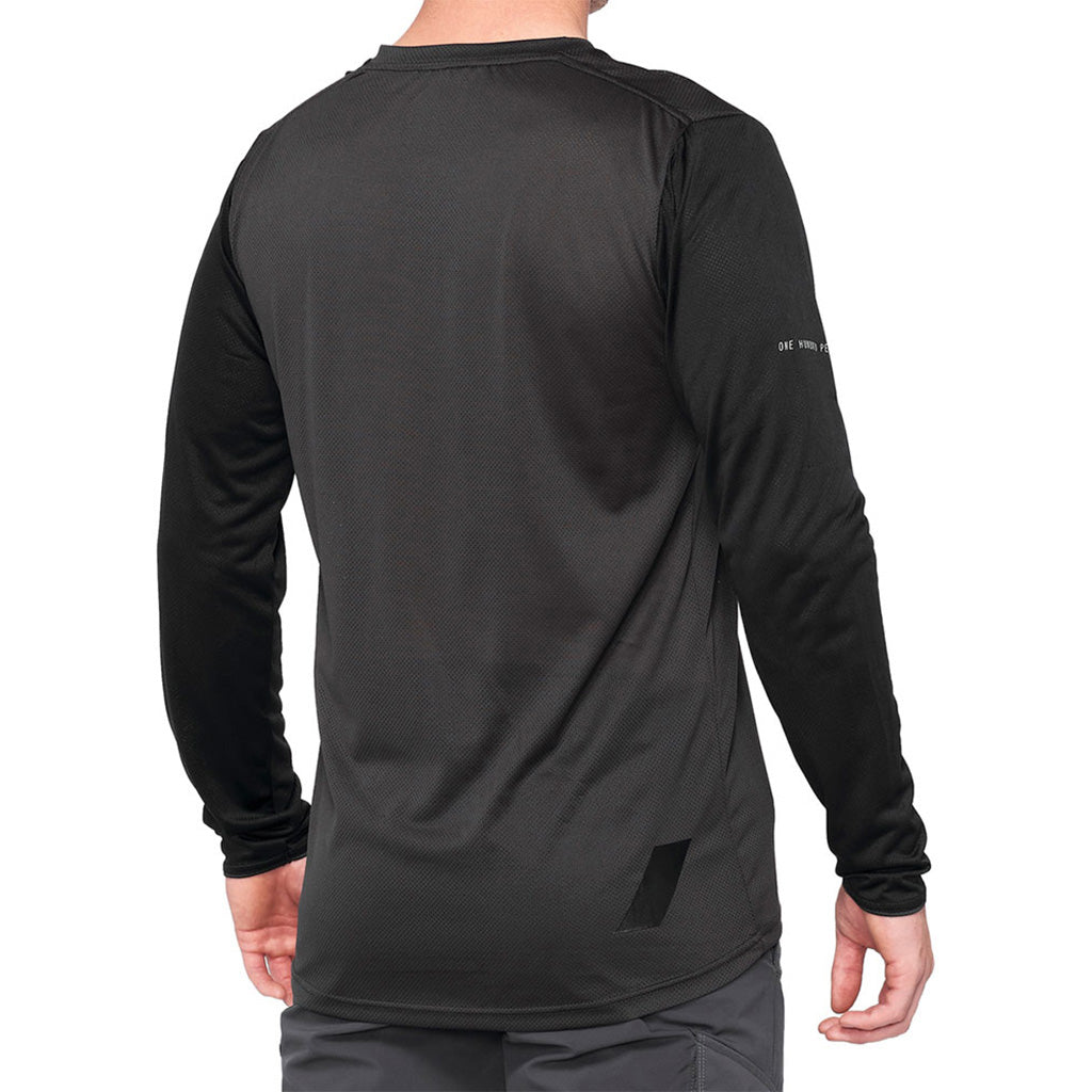 En Cykeltrøje, Ridecamp Long Sleeve i farven sort/Charcoal set bagfra