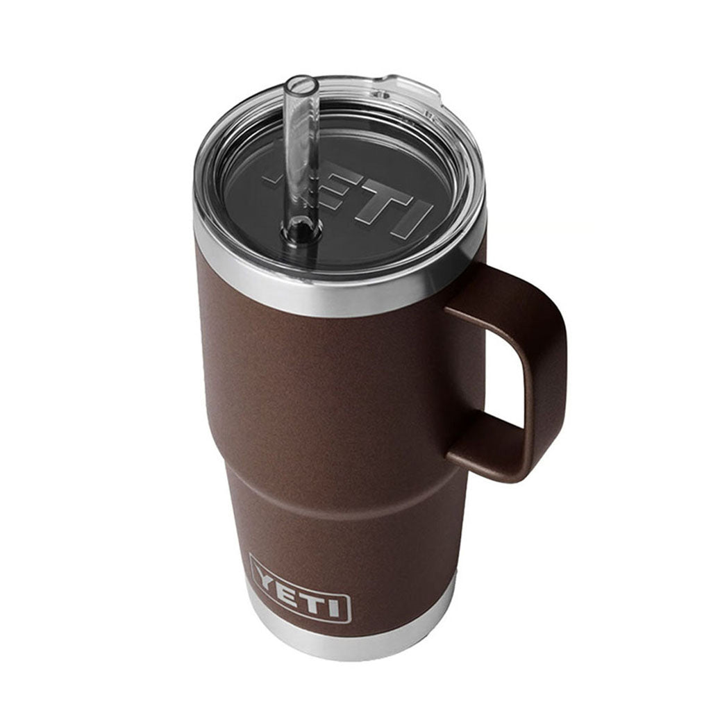 Rambler 25 Oz Straw Mug  i farven Wetlands brun top-ned