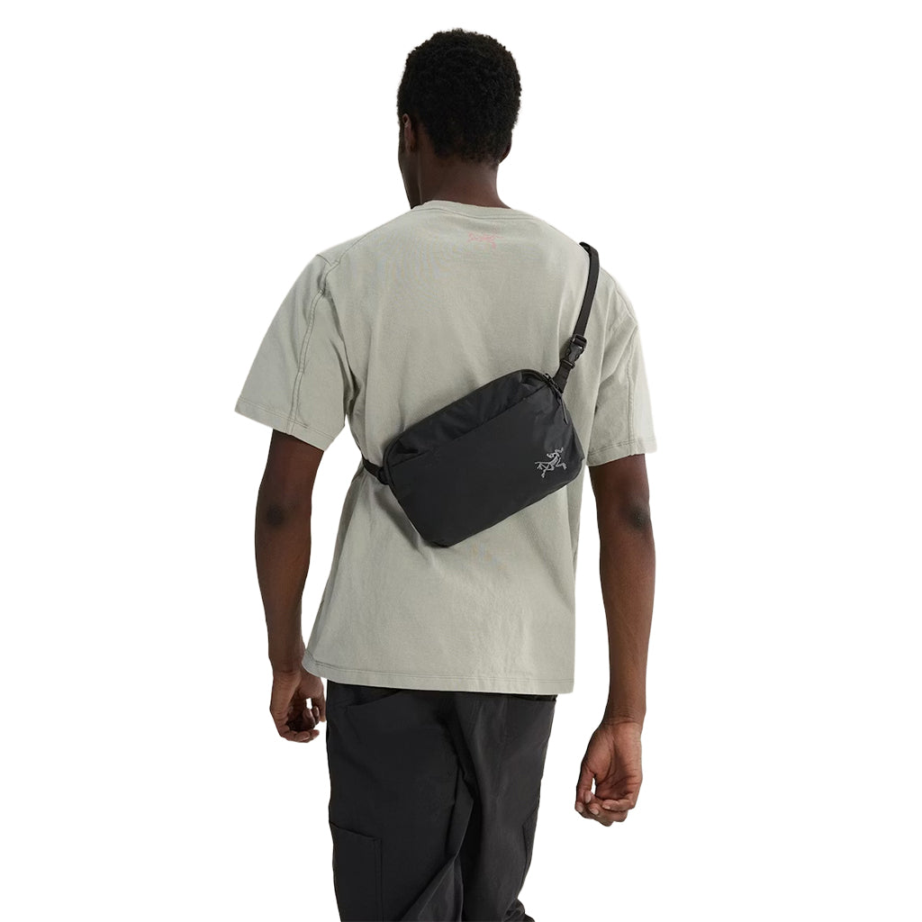 Heliad Crossbody